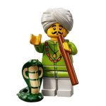 71008 - LEGO Minifiguur Snake Charmer