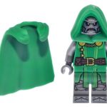SH1154 - LEGO minifiguur Marvel Dr. Doom met groene cape